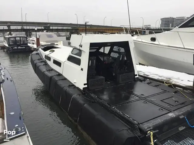 US Boatworks 39