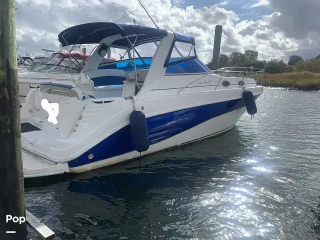 Rinker 330 Fiesta Vee