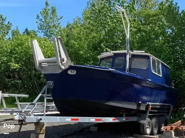 Modutech Bristol Bay 32 Bowpicker