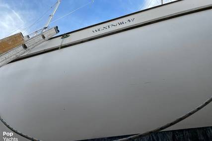 Westsail 42