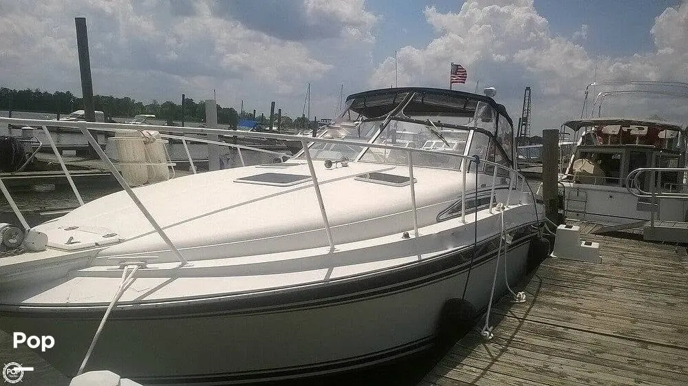 1990 Trojan 8.6 meter mid cabin