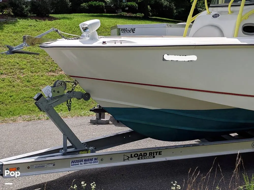 2004 Boston Whaler 240 outrage