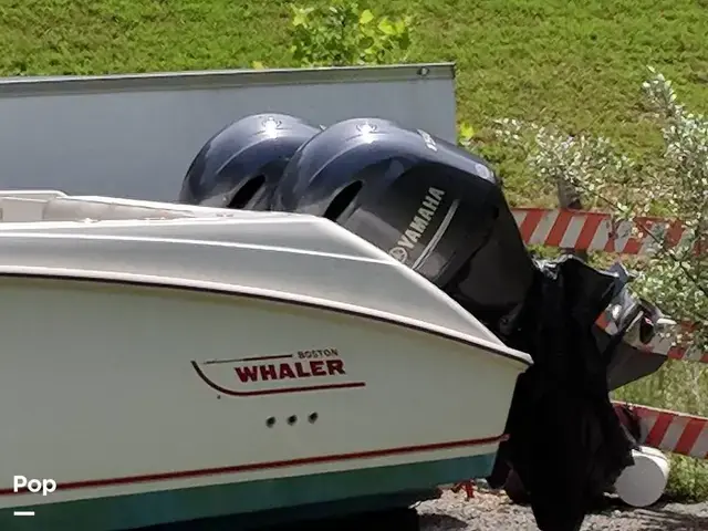 Boston Whaler 240 Outrage