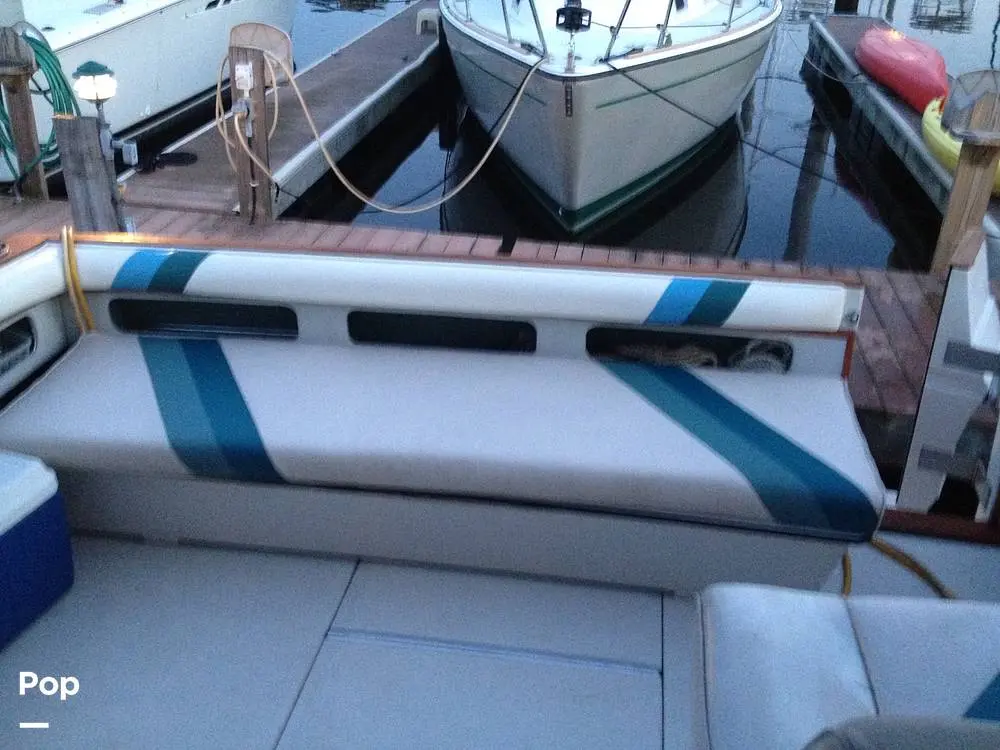 1988 Sea Ray 340 express cruiser