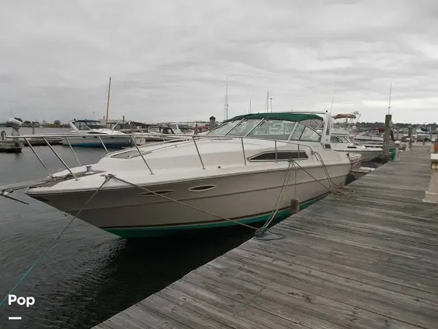 Sea Ray 340 Express Cruiser