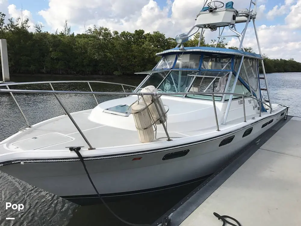 1985 Tiara 2700 pursuit