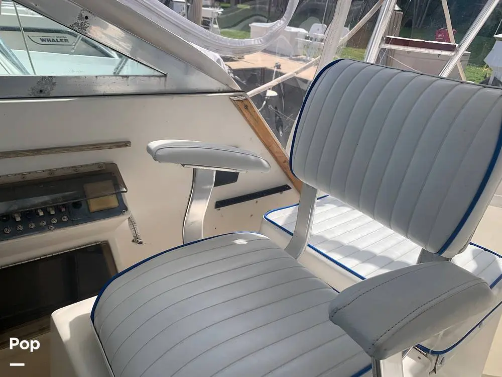 1985 Tiara 2700 pursuit