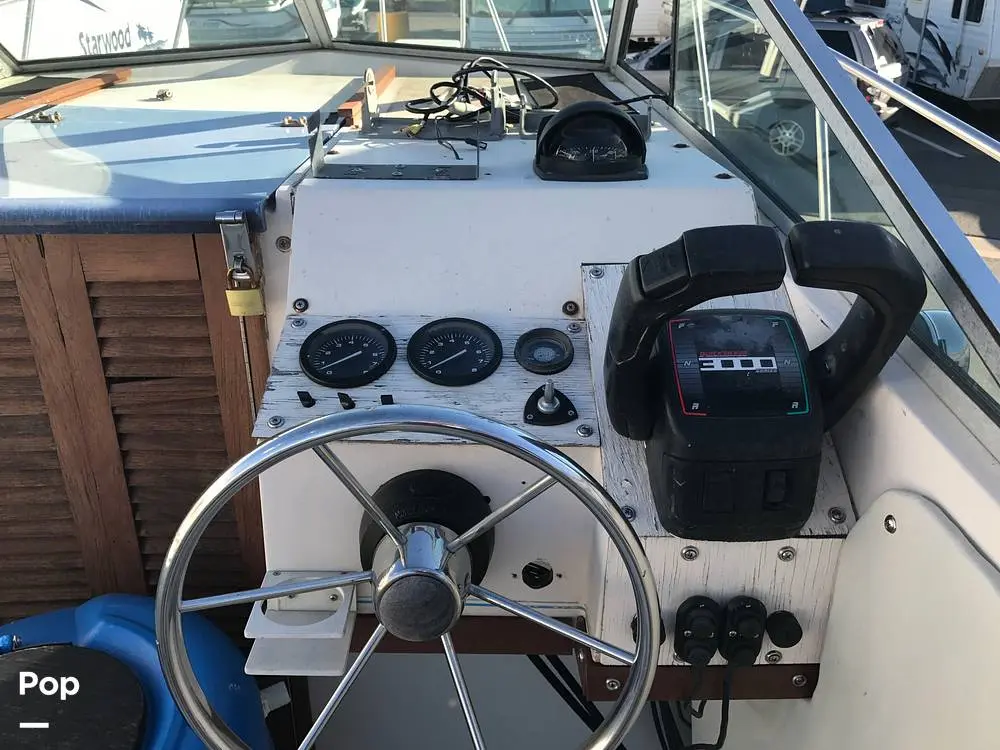 1986 Wellcraft sportsman 230