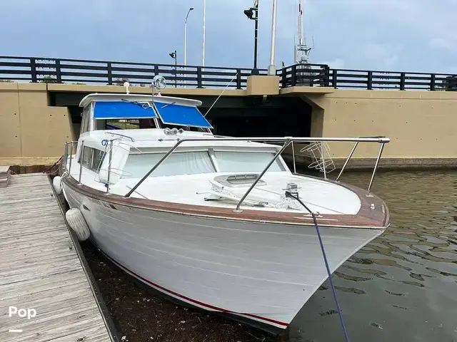 Chris-Craft Constellation Hard Top