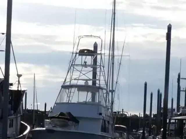 Hatteras 52 Convertible