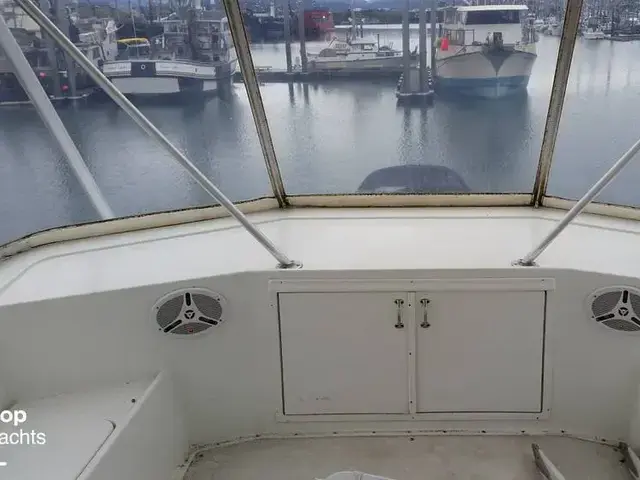 Hatteras 52 Convertible