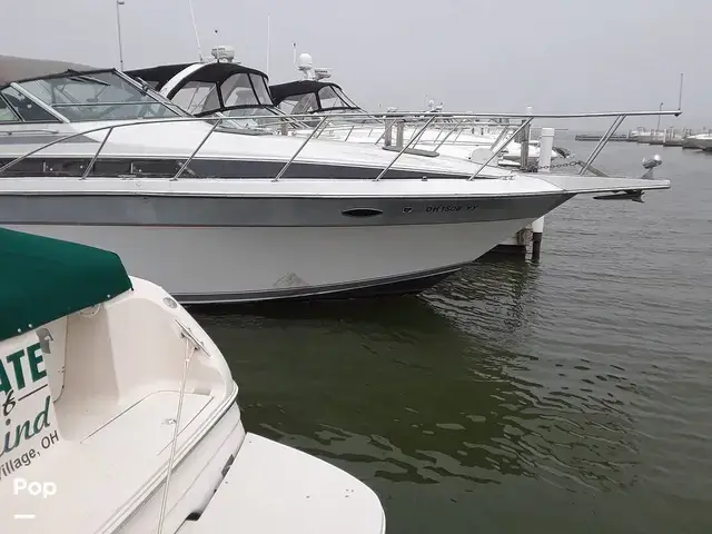 Chris Craft 320 Amerisport Express