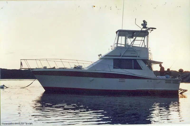 1983 Trojan 36 flybridge convertible