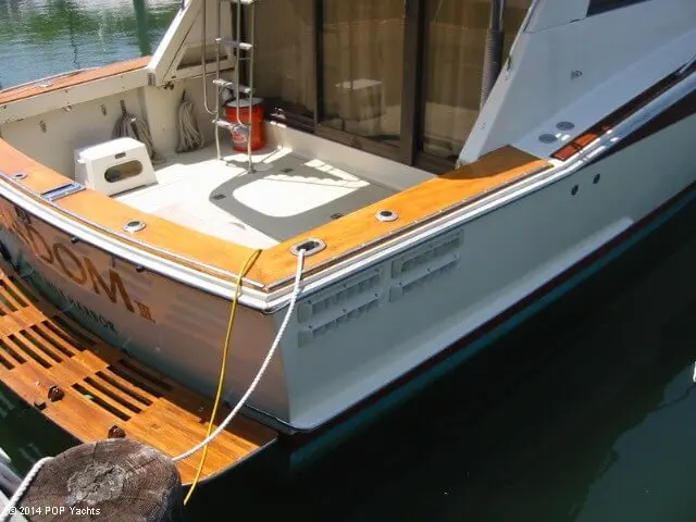 1983 Trojan 36 flybridge convertible