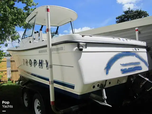 Bayliner Trophy 2352