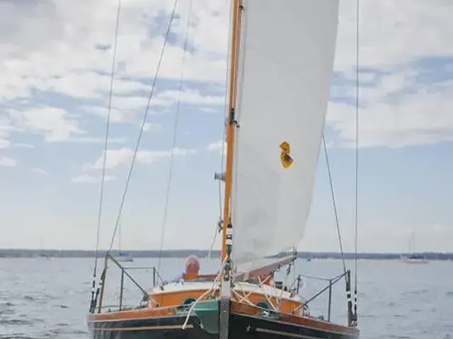 Herreshoff 28