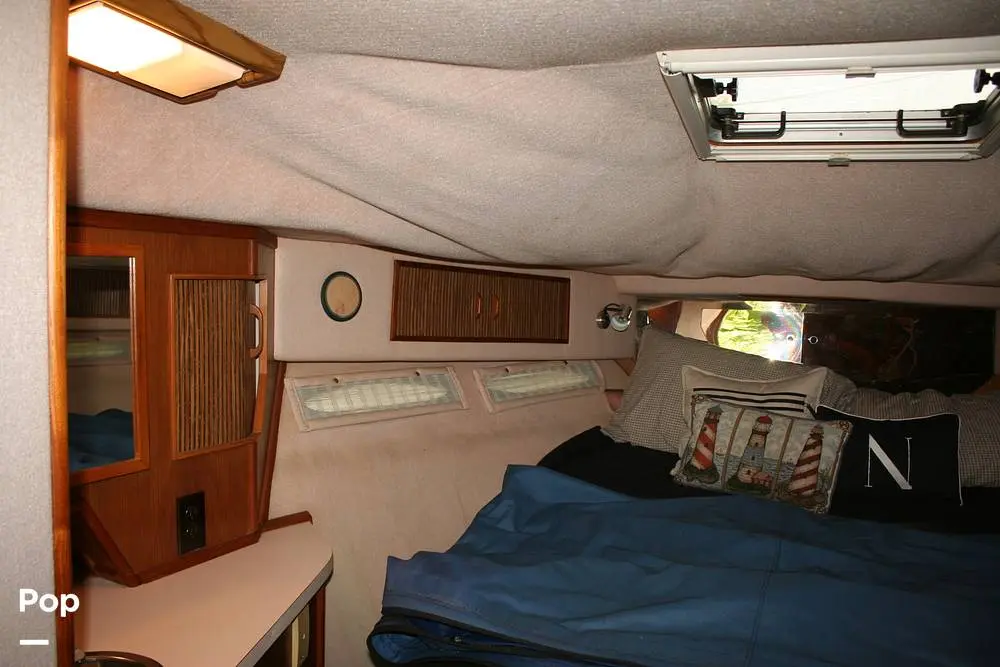 1987 Sea Ray 390 express cruiser