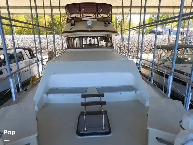 Trojan 44 Motor Yacht