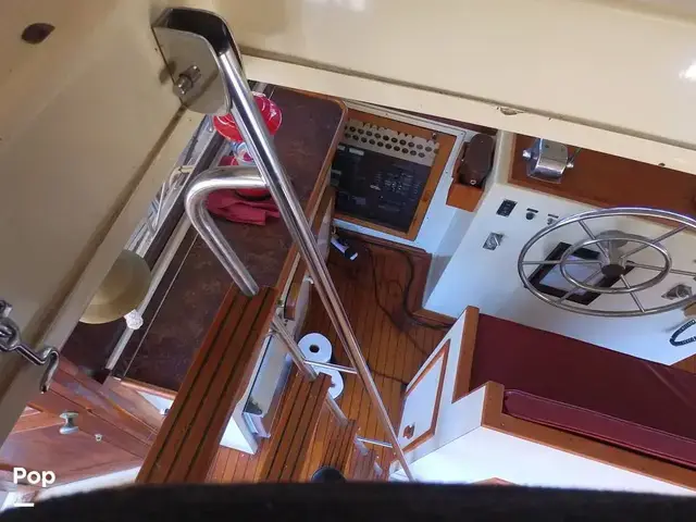 Trojan 44 Motor Yacht