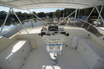 Hatteras 63 Cockpit Motor Yacht