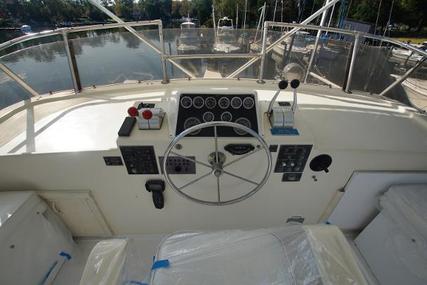 Hatteras 63 Cockpit Motor Yacht