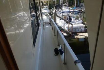 Hatteras 63 Cockpit Motor Yacht