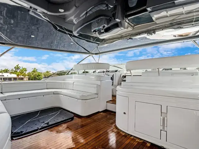 Ferretti Yachts 94