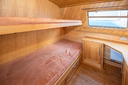 Wide Beam Narrowboat Aqualine Canterbury 60 x 10