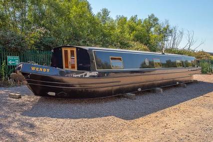 Wide Beam Narrowboat Aqualine Canterbury 60 x 10