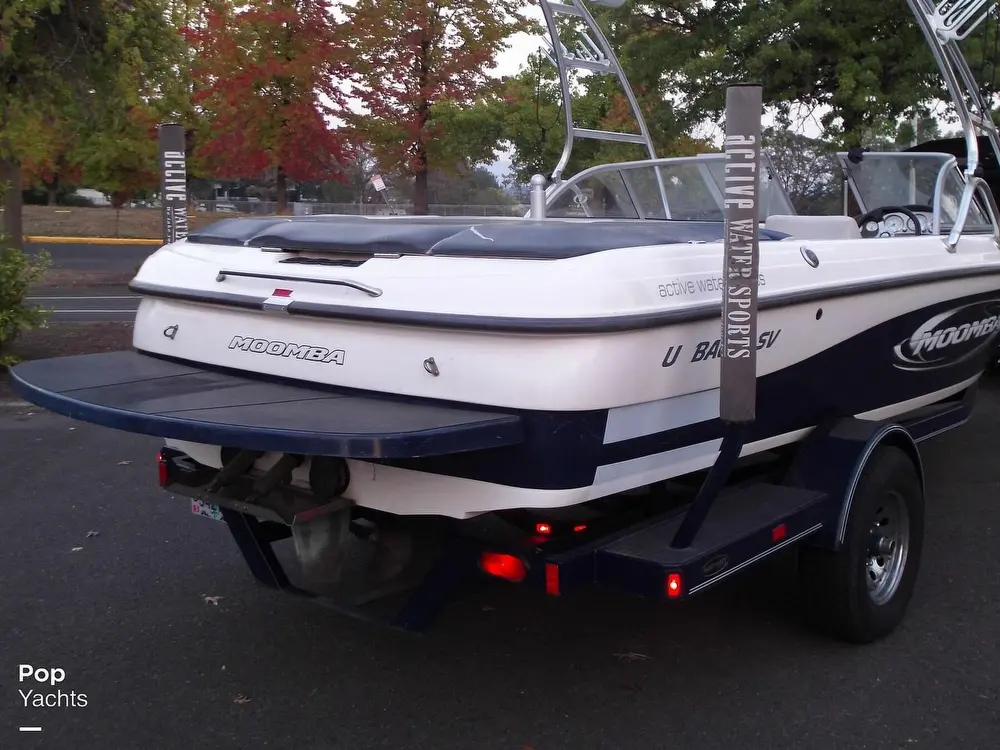 2004 Moomba outback lsv