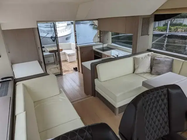 Sunseeker Manhattan 52