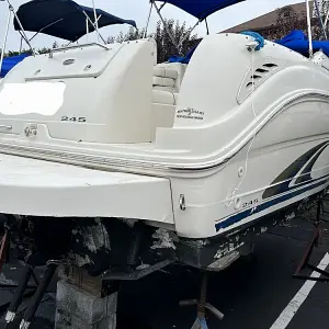 2001 Sea Ray 245 Weekender