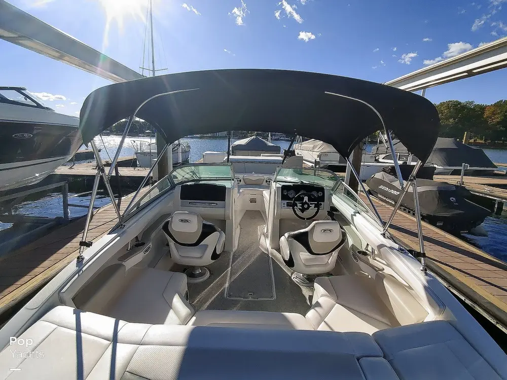 2011 Chaparral 216 ssi