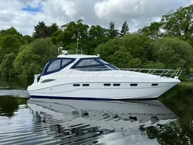 Sealine S43 Sport Cruiser