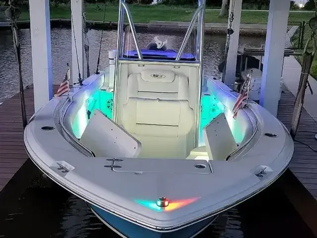 Sea Hunt Ultra 211