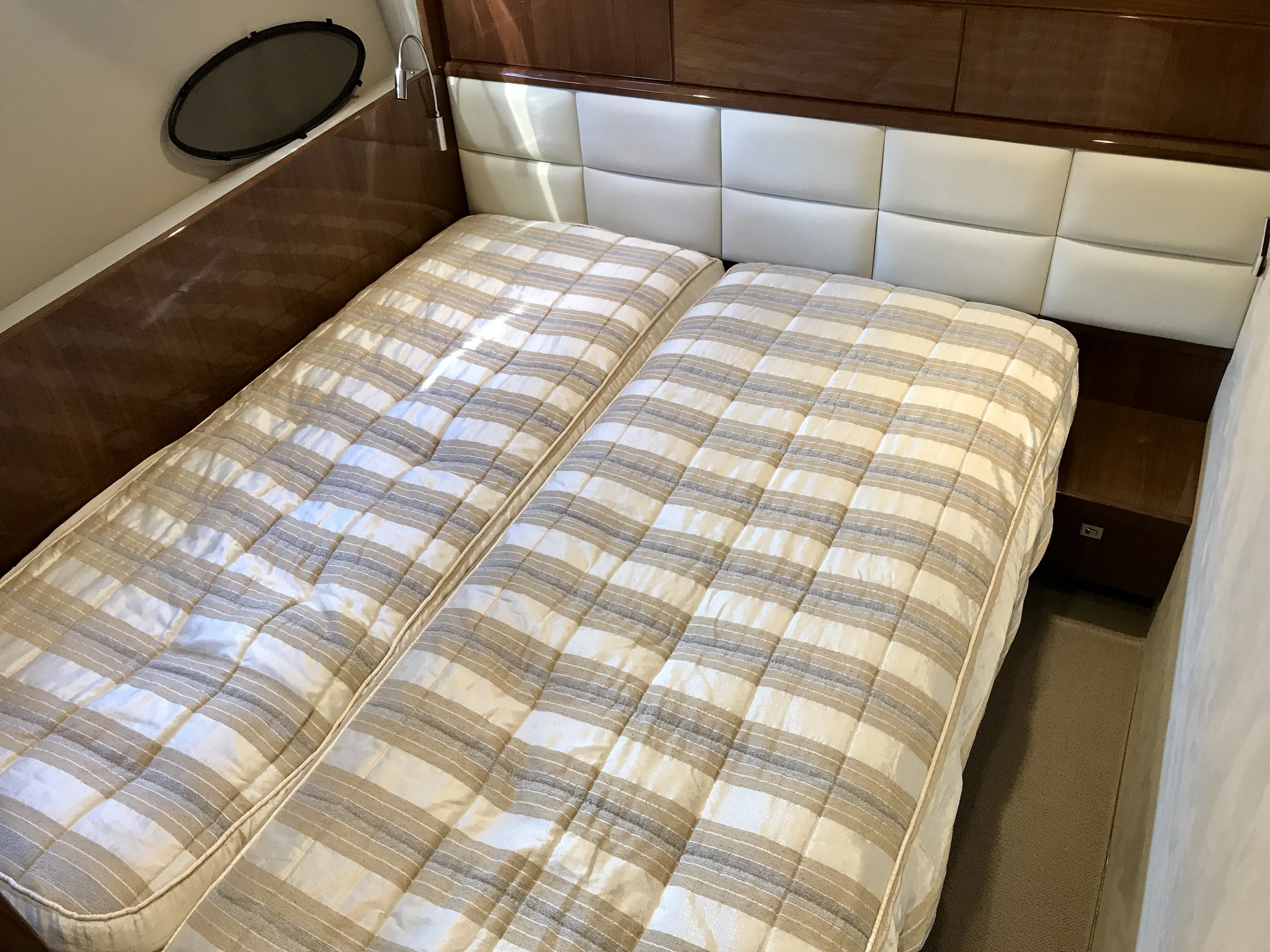 2012 Princess 60