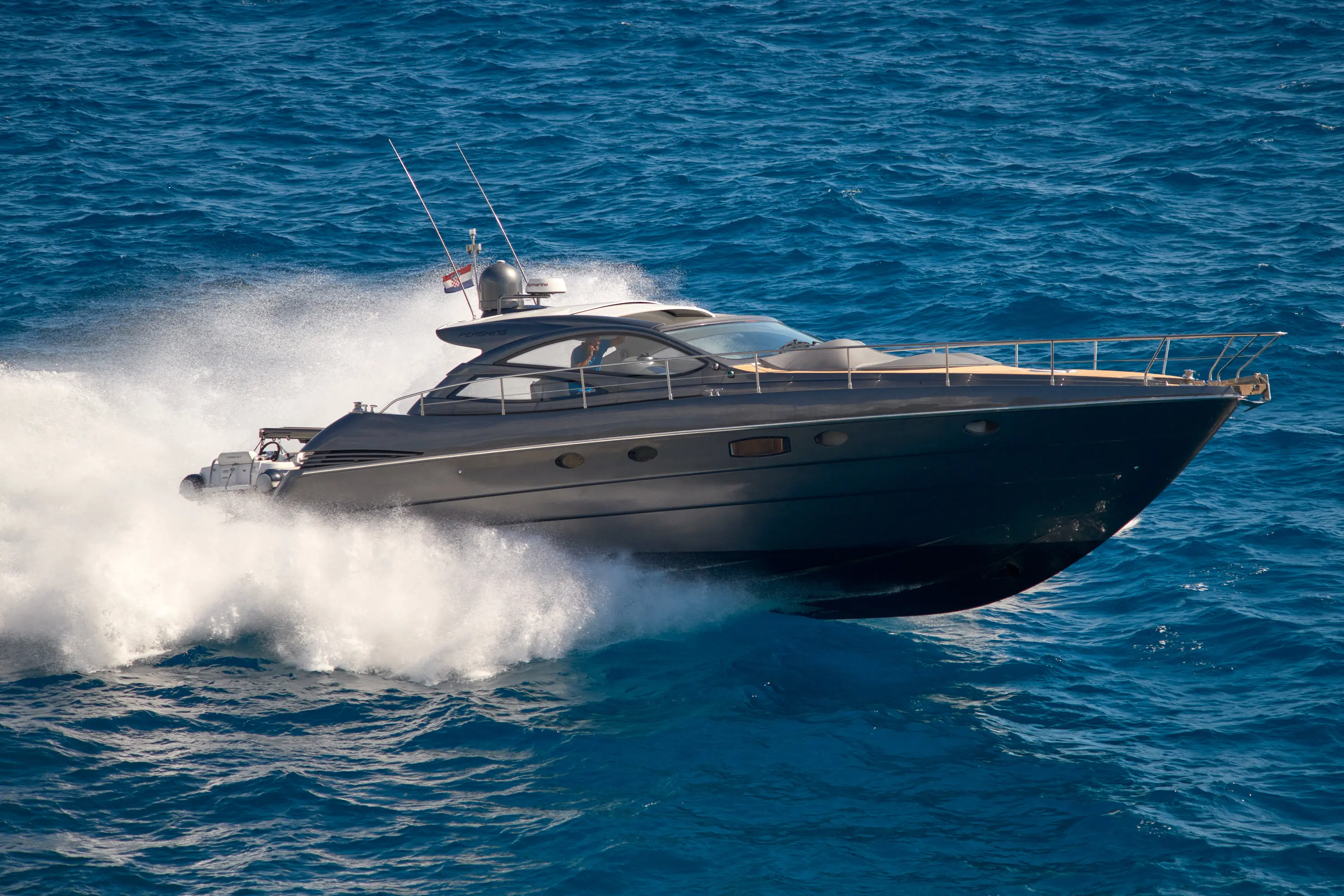 2004 Pershing 50