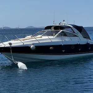 2000 Princess V42