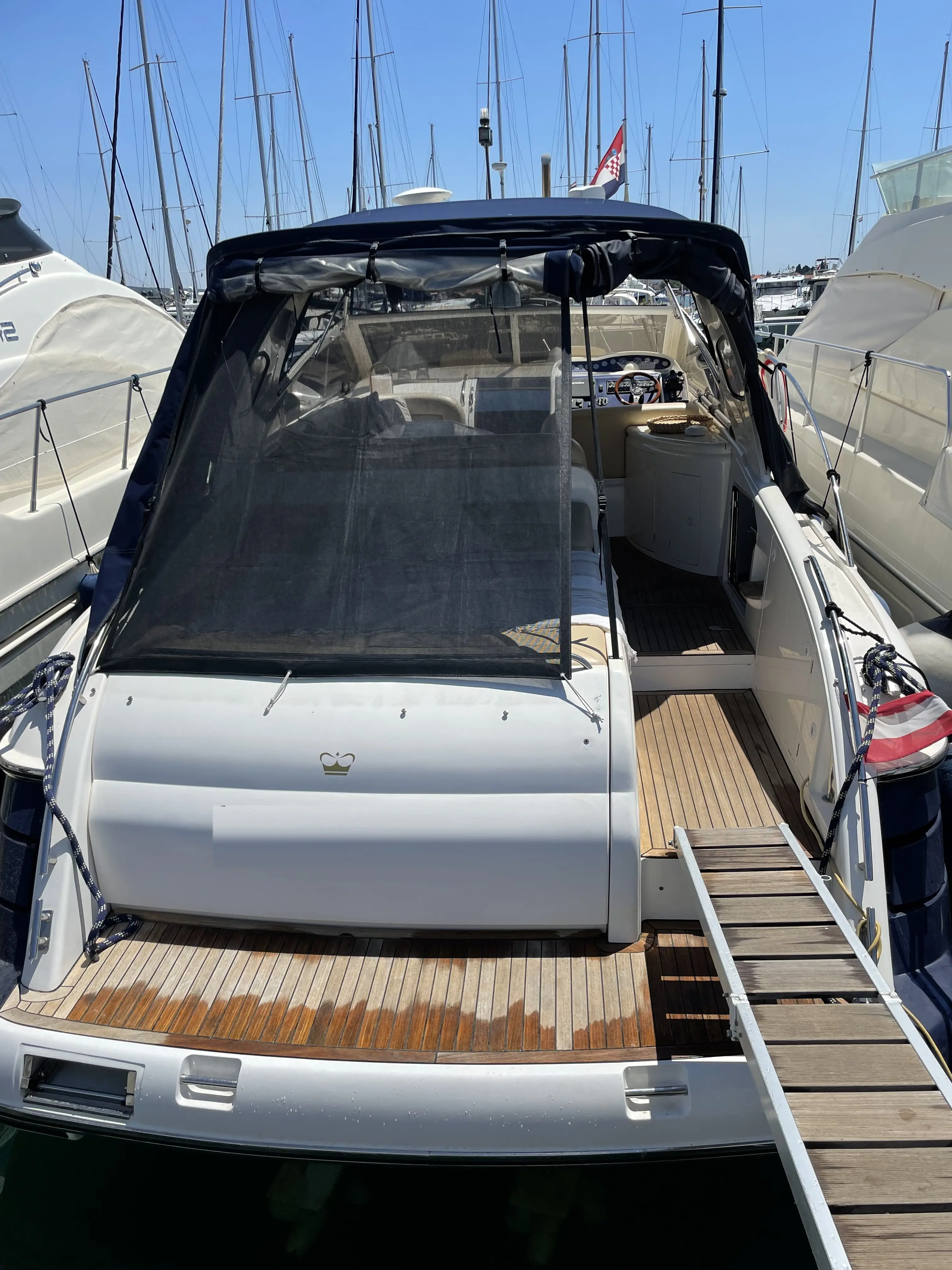 2000 Princess v42