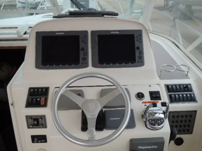 2006 Wellcraft 360