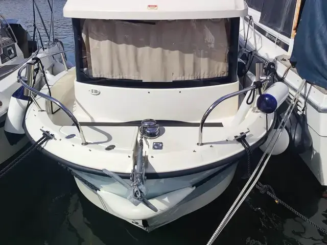 Quicksilver 605 Pilothouse