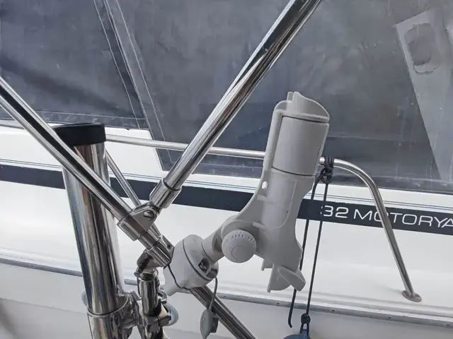 Quicksilver 605 Pilothouse