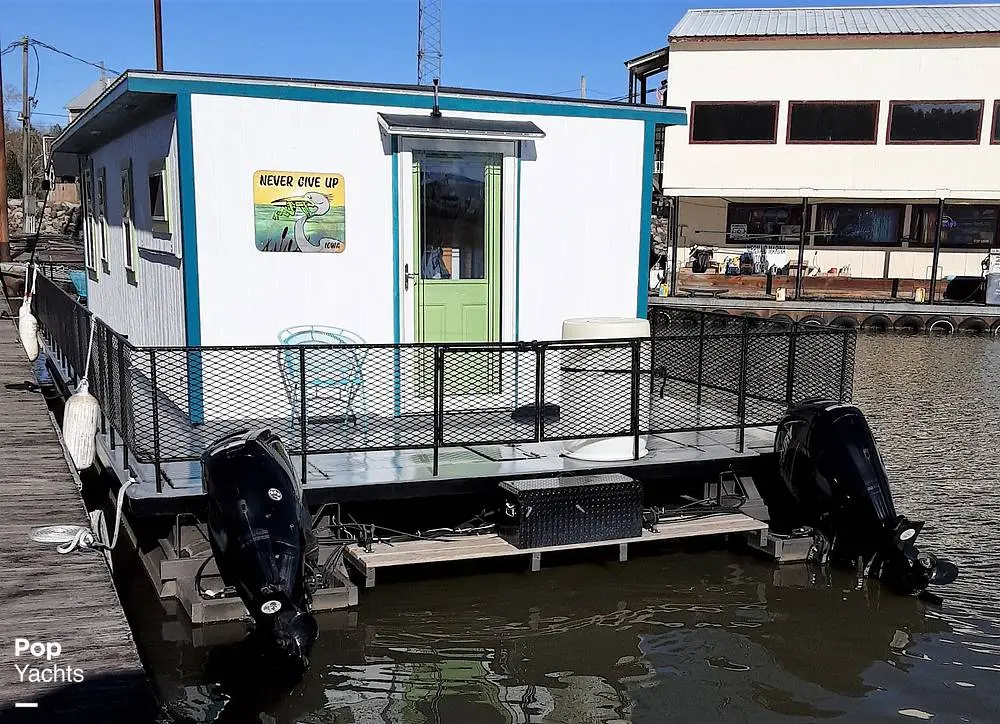 2019 Custom 50-foot houseboat