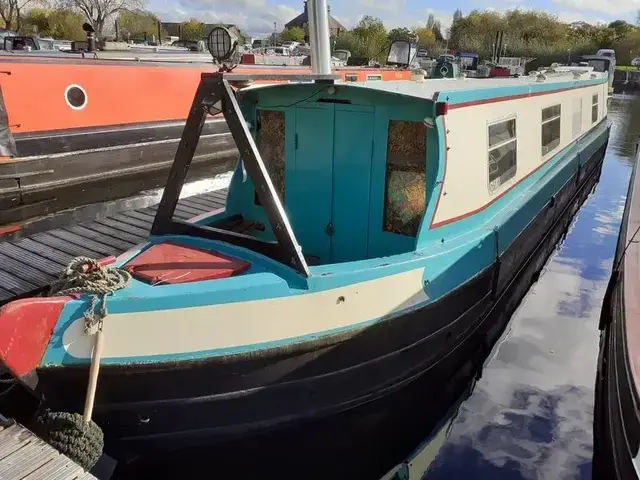 Eastwood Engineering 45ft Narrowboat called Zen Dog