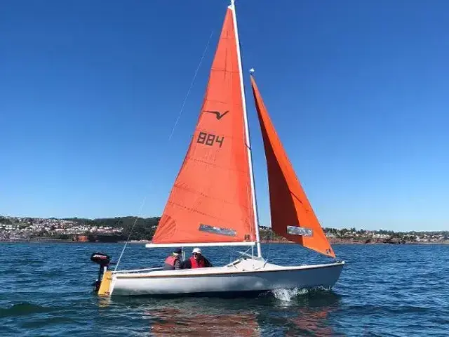 Dinghy Squib Keelboat