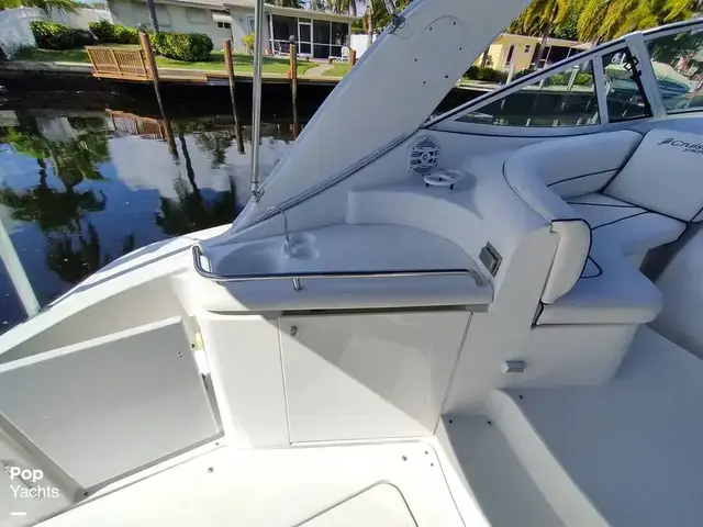 Cruisers Yachts 3470 Express