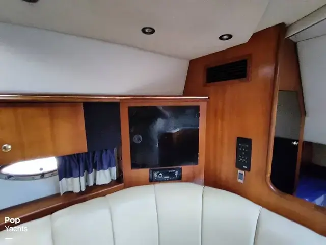 Cruisers Yachts 3470 Express