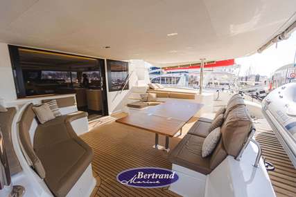 Fountaine Pajot Victoria 67