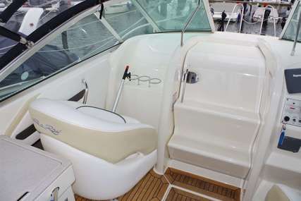 Sea Ray 235 Weekender