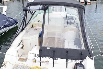 Sea Ray 235 Weekender